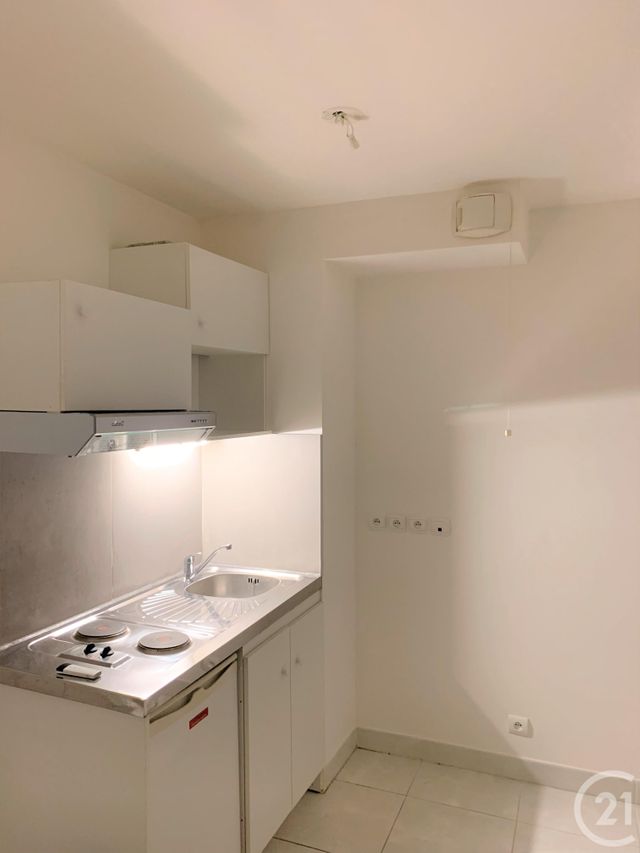 Appartement F1 à louer - 1 pièce - 30.31 m2 - CANNES - 06 - PROVENCE-ALPES-COTE-D-AZUR - Century 21 Jnr Immo
