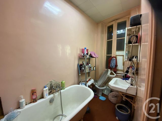 Afficher la photo en grand immeuble à vendre - 112.0 m2 - MARSEILLE - 13016 - PROVENCE-ALPES-COTE-D-AZUR - Century 21 Jnr Immo