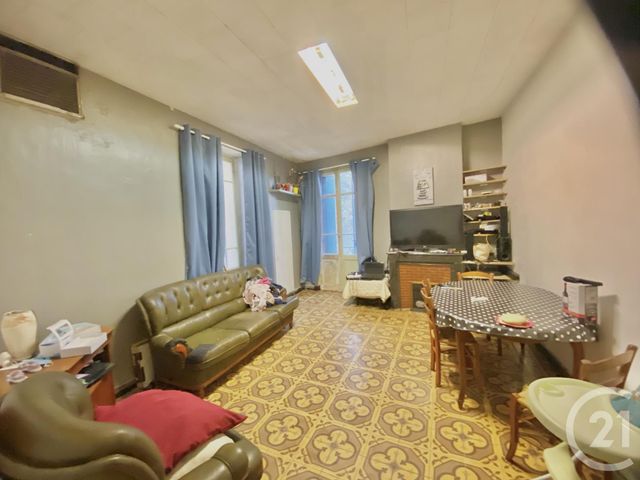 Afficher la photo en grand immeuble à vendre - 112.0 m2 - MARSEILLE - 13016 - PROVENCE-ALPES-COTE-D-AZUR - Century 21 Jnr Immo