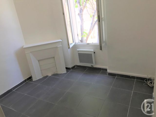 Appartement F3 à louer - 3 pièces - 35.93 m2 - MARSEILLE - 13015 - PROVENCE-ALPES-COTE-D-AZUR - Century 21 Jnr Immo Appartement F3 à louer - 3 pièces - 35.93 m2 - MARSEILLE - 13015 - PROVENCE-ALPES-COTE-D-AZUR - Century 21 Jnr Immo