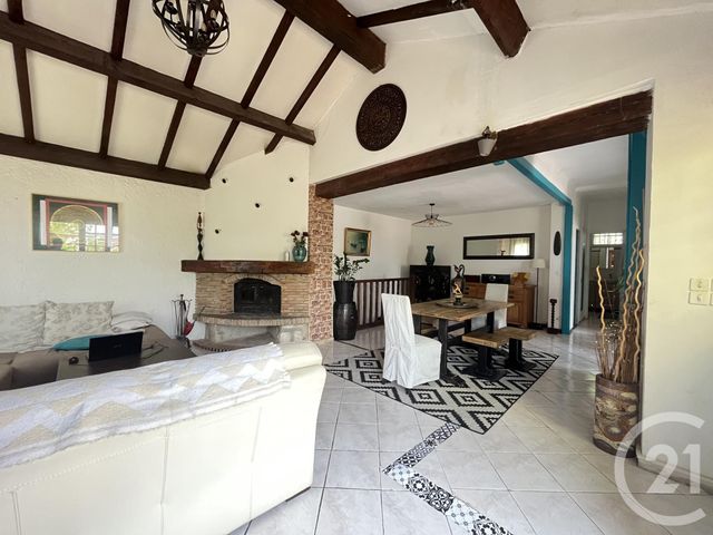 maison à vendre - 6 pièces - 125.0 m2 - MARSEILLE - 13015 - PROVENCE-ALPES-COTE-D-AZUR - Century 21 Jnr Immo