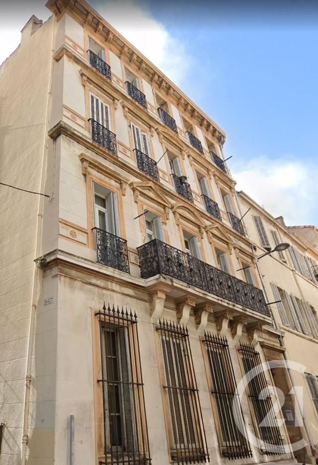 Appartement F4 à vendre - 4 pièces - 73.75 m2 - MARSEILLE - 13007 - PROVENCE-ALPES-COTE-D-AZUR - Century 21 Jnr Immo