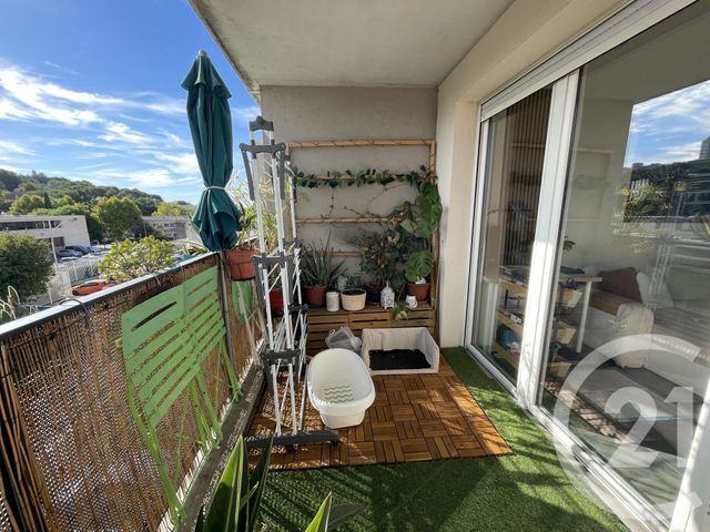 Appartement F3 à vendre - 3 pièces - 62.0 m2 - MARSEILLE - 13015 - PROVENCE-ALPES-COTE-D-AZUR - Century 21 Jnr Immo
