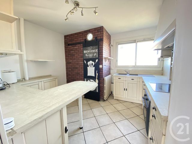 Appartement F4 à vendre - 4 pièces - 75.0 m2 - MARSEILLE - 13014 - PROVENCE-ALPES-COTE-D-AZUR - Century 21 Jnr Immo