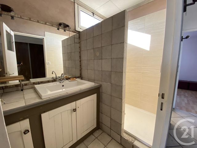 Appartement F4 à vendre - 4 pièces - 75.0 m2 - MARSEILLE - 13014 - PROVENCE-ALPES-COTE-D-AZUR - Century 21 Jnr Immo