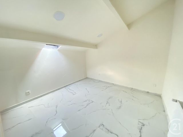 maison à louer - 3 pièces - 68.43 m2 - MARSEILLE - 13015 - PROVENCE-ALPES-COTE-D-AZUR - Century 21 Jnr Immo