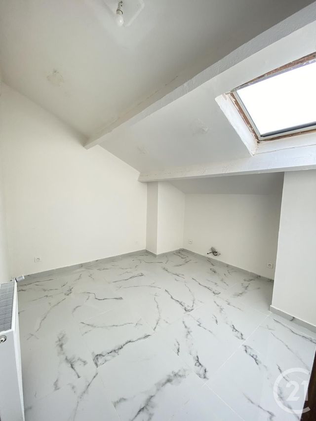 maison à louer - 3 pièces - 68.43 m2 - MARSEILLE - 13015 - PROVENCE-ALPES-COTE-D-AZUR - Century 21 Jnr Immo