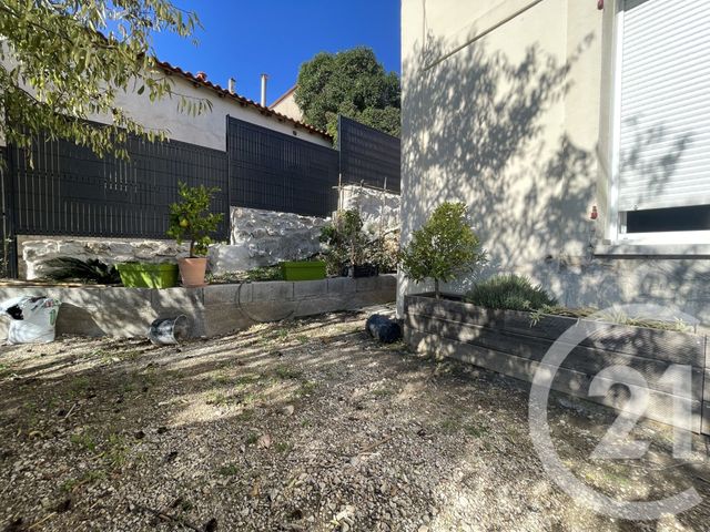 Afficher la photo en grand maison à vendre - 4 pièces - 74.0 m2 - MARSEILLE - 13015 - PROVENCE-ALPES-COTE-D-AZUR - Century 21 Jnr Immo