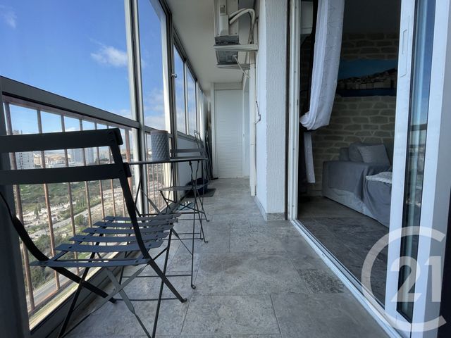 Appartement T3 à vendre - 3 pièces - 56.62 m2 - MARSEILLE - 13015 - PROVENCE-ALPES-COTE-D-AZUR - Century 21 Jnr Immo