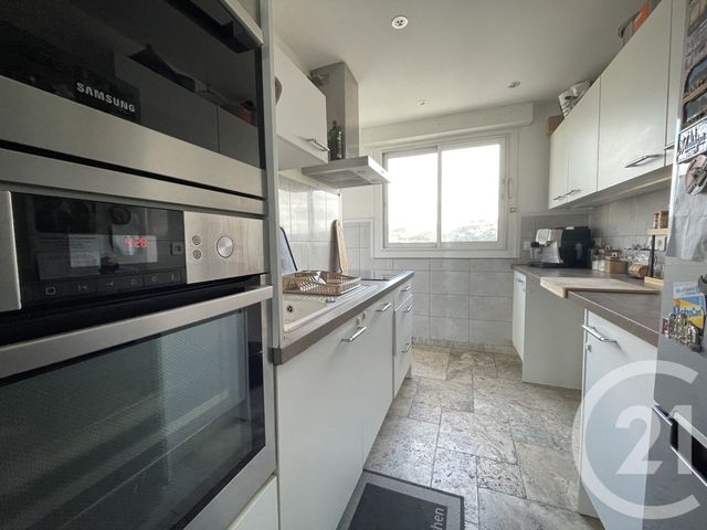 Appartement T3 à vendre - 3 pièces - 56.62 m2 - MARSEILLE - 13015 - PROVENCE-ALPES-COTE-D-AZUR - Century 21 Jnr Immo