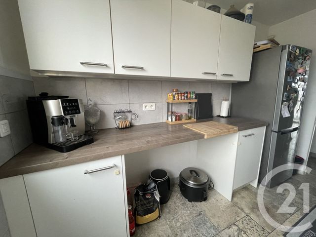 Appartement T3 à vendre - 3 pièces - 56.62 m2 - MARSEILLE - 13015 - PROVENCE-ALPES-COTE-D-AZUR - Century 21 Jnr Immo