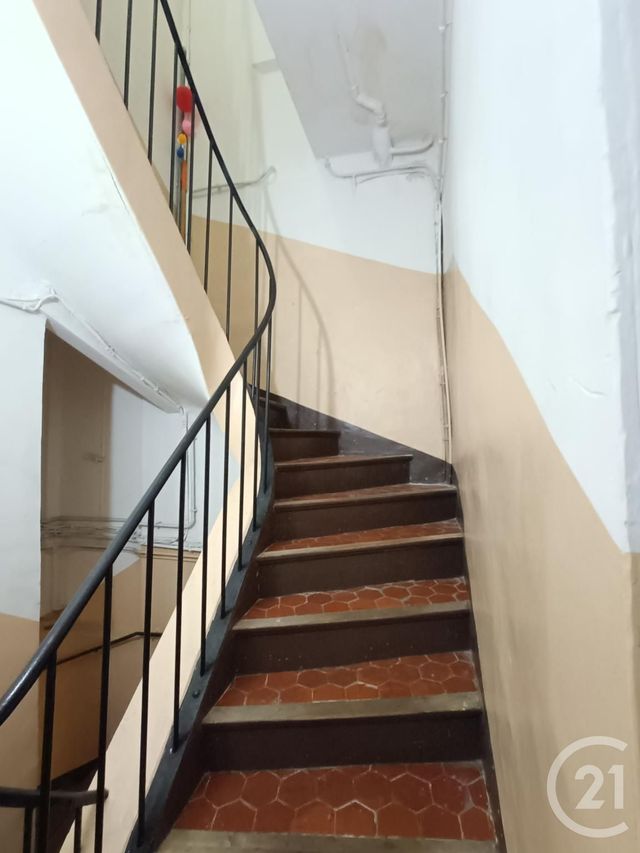 Appartement T3 à vendre - 3 pièces - 54.6 m2 - SEPTEMES LES VALLONS - 13 - PROVENCE-ALPES-COTE-D-AZUR - Century 21 Jnr Immo