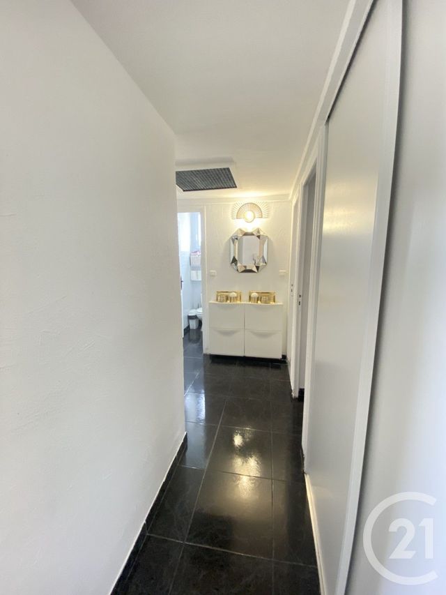 Appartement F4 à louer - 4 pièces - 75.58 m2 - MARSEILLE - 13015 - PROVENCE-ALPES-COTE-D-AZUR - Century 21 Jnr Immo