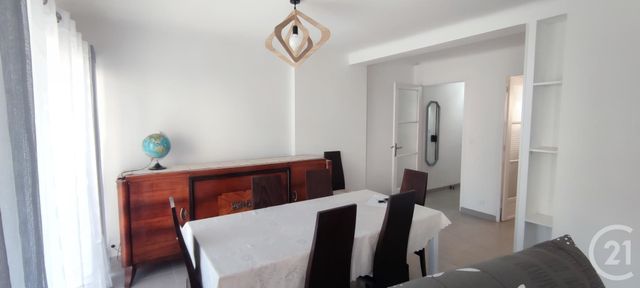 Appartement F2 à louer - 2 pièces - 51.22 m2 - MARSEILLE - 13007 - PROVENCE-ALPES-COTE-D-AZUR - Century 21 Jnr Immo
