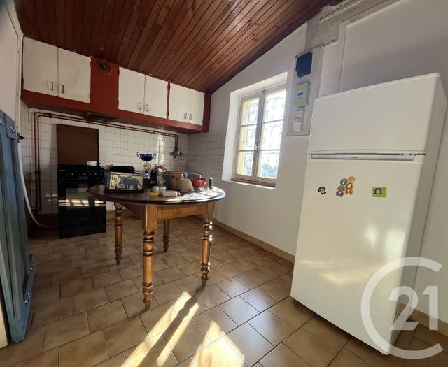 Afficher la photo en grand Appartement F3 à vendre - 3 pièces - 75.0 m2 - MARSEILLE - 13015 - PROVENCE-ALPES-COTE-D-AZUR - Century 21 Jnr Immo