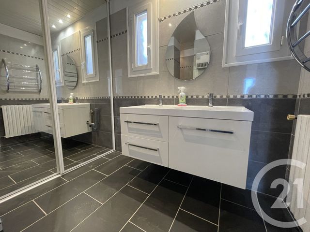 maison à vendre - 11 pièces - 249.0 m2 - MARSEILLE - 13015 - PROVENCE-ALPES-COTE-D-AZUR - Century 21 Jnr Immo