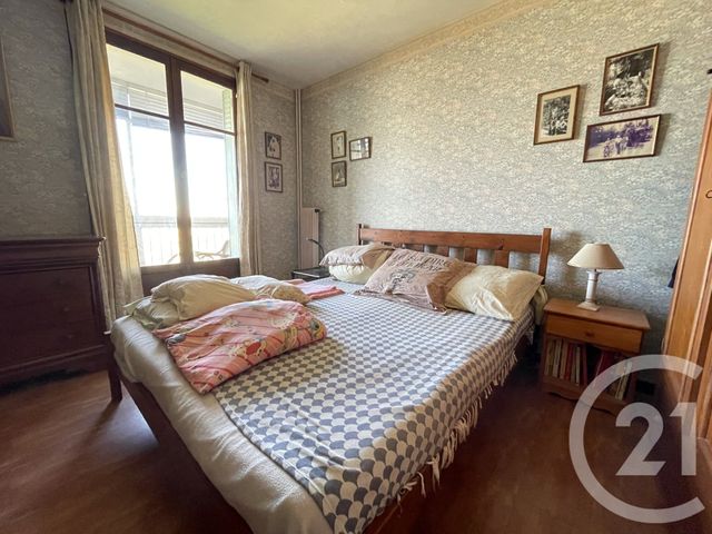 Appartement T4 à vendre - 4 pièces - 72.2 m2 - MARSEILLE - 13015 - PROVENCE-ALPES-COTE-D-AZUR - Century 21 Jnr Immo