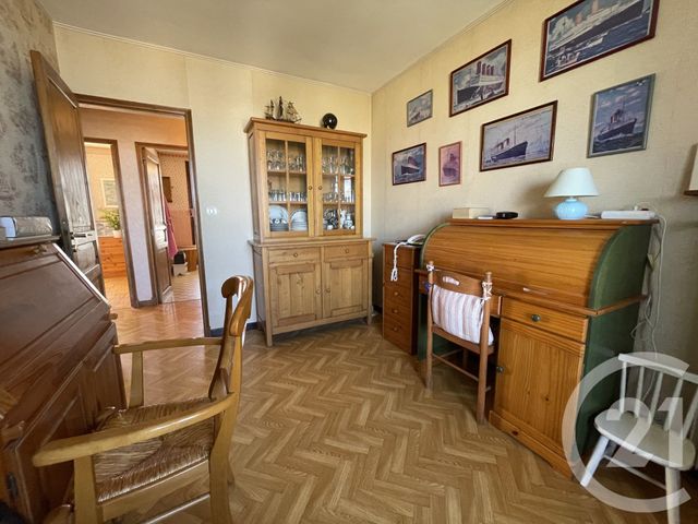 Appartement T4 à vendre - 4 pièces - 72.2 m2 - MARSEILLE - 13015 - PROVENCE-ALPES-COTE-D-AZUR - Century 21 Jnr Immo