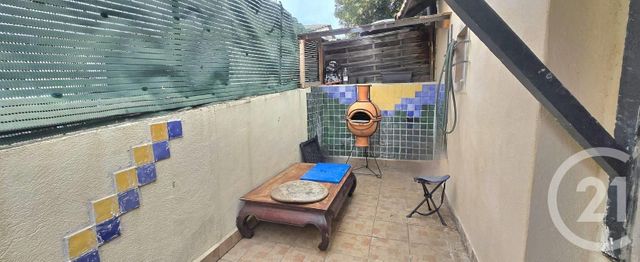 Afficher la photo en grand maison à vendre - 2 pièces - 45.1 m2 - MARSEILLE - 13015 - PROVENCE-ALPES-COTE-D-AZUR - Century 21 Jnr Immo