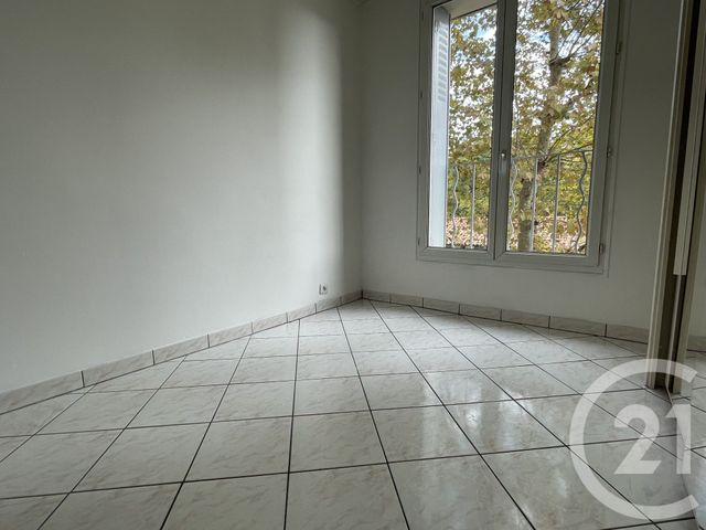 Appartement F4 à vendre - 4 pièces - 70.0 m2 - MARSEILLE - 13015 - PROVENCE-ALPES-COTE-D-AZUR - Century 21 Jnr Immo