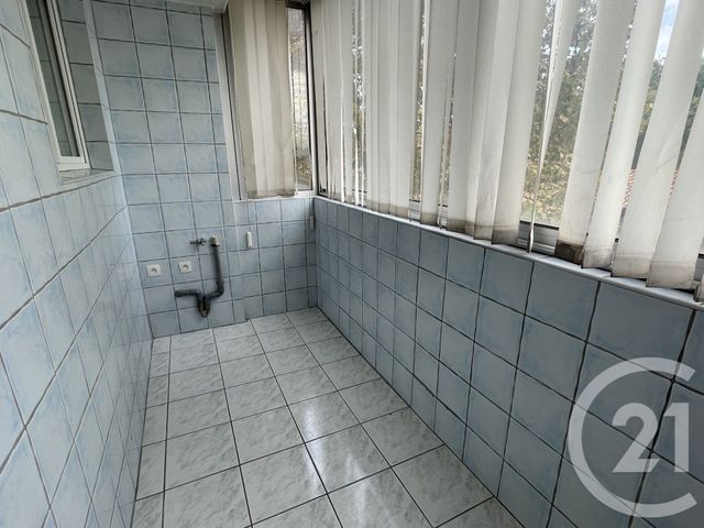 Appartement F4 à vendre - 4 pièces - 70.0 m2 - MARSEILLE - 13015 - PROVENCE-ALPES-COTE-D-AZUR - Century 21 Jnr Immo