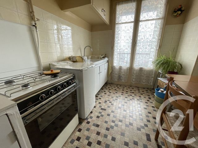 Appartement T4 à vendre - 4 pièces - 68.54 m2 - MARSEILLE - 13003 - PROVENCE-ALPES-COTE-D-AZUR - Century 21 Jnr Immo