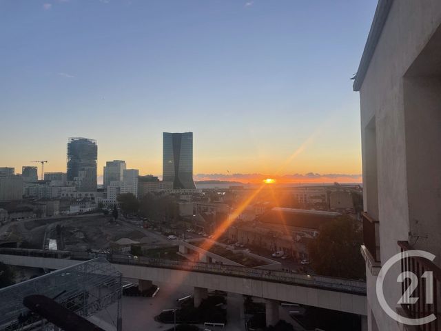 Appartement T4 à vendre - 4 pièces - 68.54 m2 - MARSEILLE - 13003 - PROVENCE-ALPES-COTE-D-AZUR - Century 21 Jnr Immo