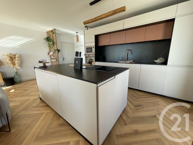 Appartement F4 à vendre - 4 pièces - 74.9 m2 - MARSEILLE - 13016 - PROVENCE-ALPES-COTE-D-AZUR - Century 21 Jnr Immo