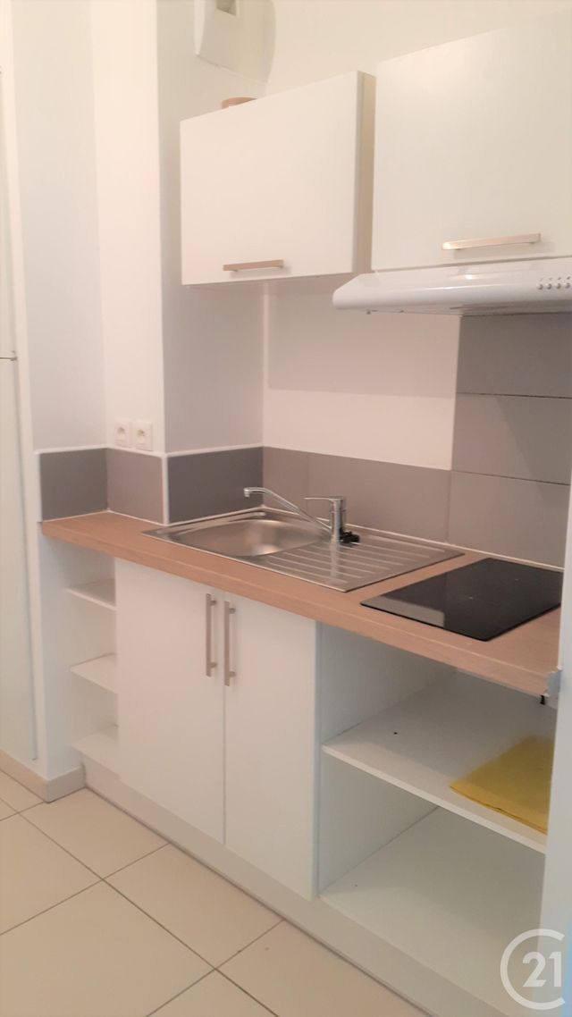 Appartement F1 à louer - 1 pièce - 28.3 m2 - LES MILLES - 13 - PROVENCE-ALPES-COTE-D-AZUR - Century 21 Jnr Immo