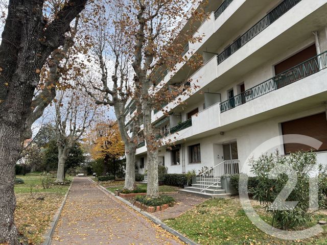 Appartement F2 à louer MARSEILLE