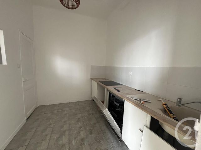 Appartement F3 à louer MARSEILLE