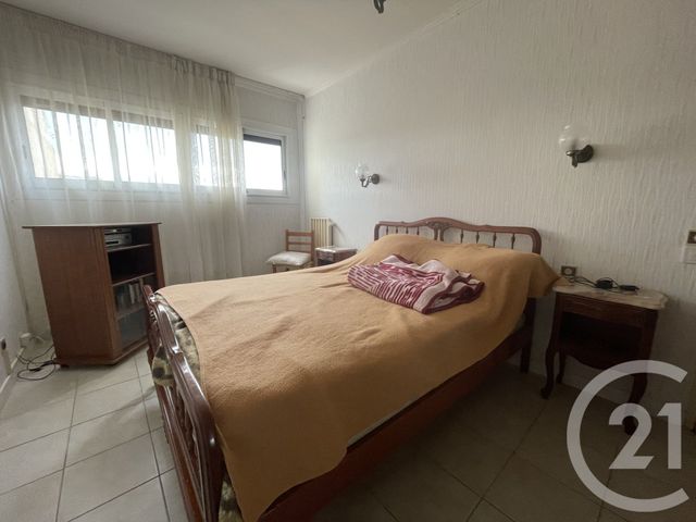 Appartement T4 à vendre - 4 pièces - 87.13 m2 - MARSEILLE - 13015 - PROVENCE-ALPES-COTE-D-AZUR - Century 21 Jnr Immo