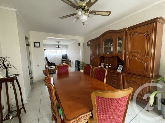 Appartement T4 à vendre - 4 pièces - 87.13 m2 - MARSEILLE - 13015 - PROVENCE-ALPES-COTE-D-AZUR - Century 21 Jnr Immo