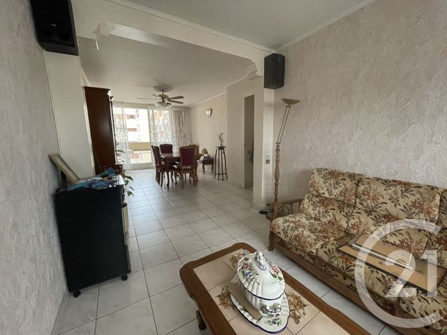 Appartement T4 à vendre - 4 pièces - 87.13 m2 - MARSEILLE - 13015 - PROVENCE-ALPES-COTE-D-AZUR - Century 21 Jnr Immo