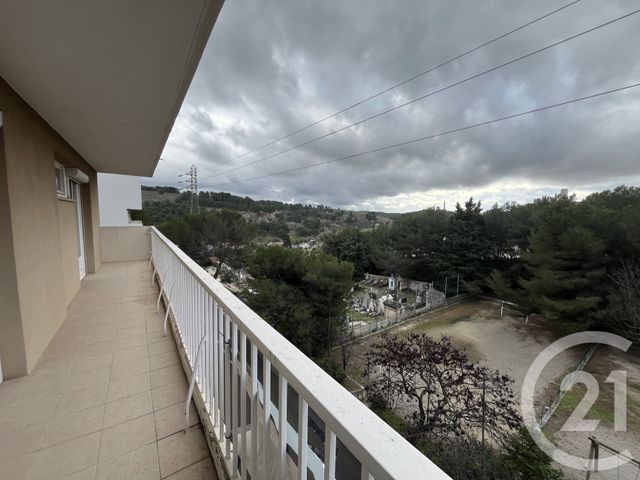 Appartement F5 à vendre - 5 pièces - 84.0 m2 - SEPTEMES LES VALLONS - 13 - PROVENCE-ALPES-COTE-D-AZUR - Century 21 Jnr Immo