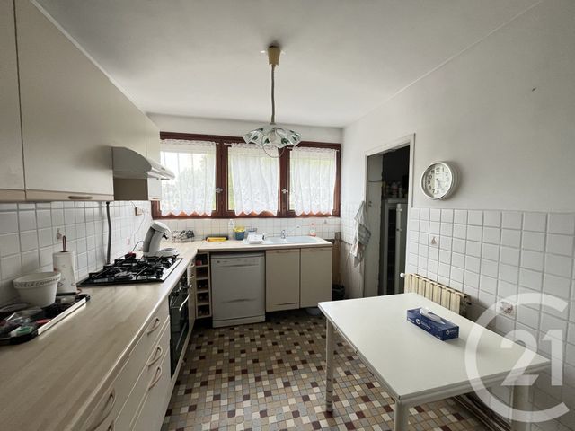 Appartement F5 à vendre - 5 pièces - 84.0 m2 - SEPTEMES LES VALLONS - 13 - PROVENCE-ALPES-COTE-D-AZUR - Century 21 Jnr Immo