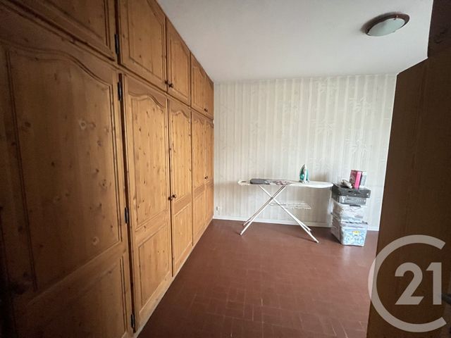 Appartement F5 à vendre - 5 pièces - 84.0 m2 - SEPTEMES LES VALLONS - 13 - PROVENCE-ALPES-COTE-D-AZUR - Century 21 Jnr Immo