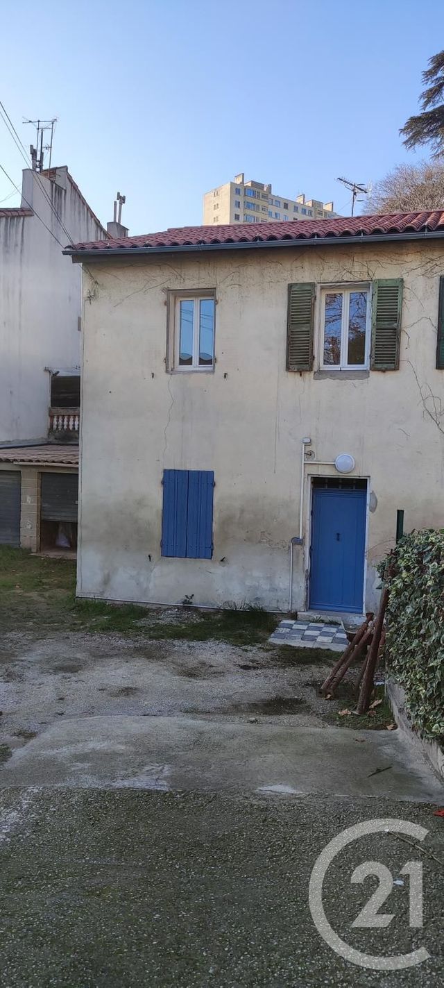 Appartement F2 à louer - 2 pièces - 60.81 m2 - MARSEILLE - 13015 - PROVENCE-ALPES-COTE-D-AZUR - Century 21 Jnr Immo