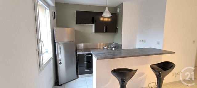 Appartement F2 à louer - 2 pièces - 39.25 m2 - MARSEILLE - 13015 - PROVENCE-ALPES-COTE-D-AZUR - Century 21 Jnr Immo