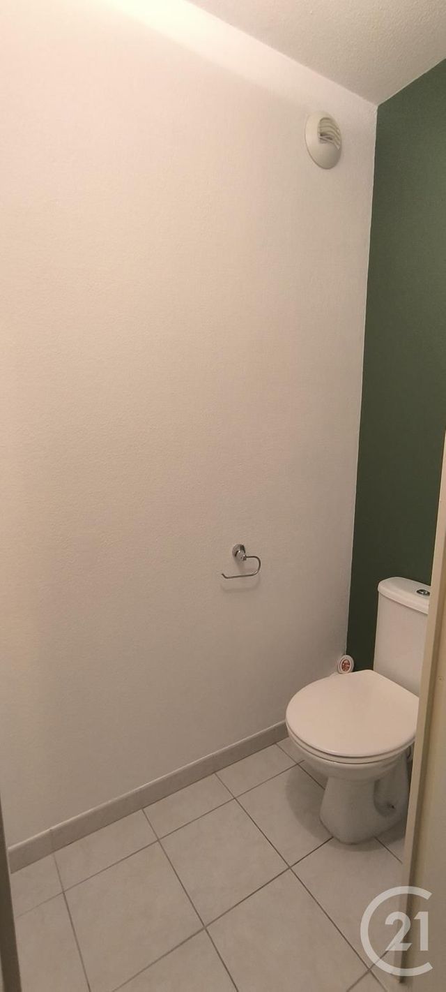 Appartement F2 à louer - 2 pièces - 39.25 m2 - MARSEILLE - 13015 - PROVENCE-ALPES-COTE-D-AZUR - Century 21 Jnr Immo