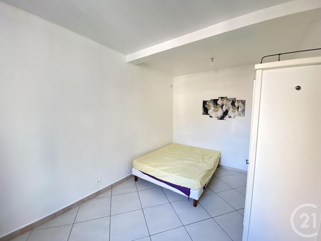 Appartement F1 à louer - 1 pièce - 28.04 m2 - MARSEILLE - 13015 - PROVENCE-ALPES-COTE-D-AZUR - Century 21 Jnr Immo