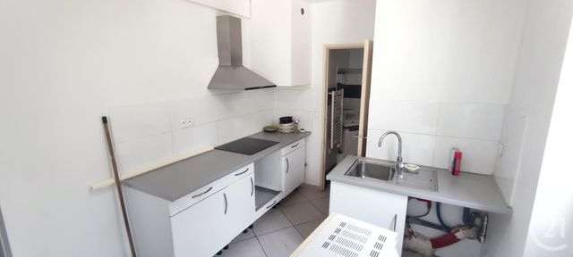 Appartement F1 à louer - 1 pièce - 28.04 m2 - MARSEILLE - 13015 - PROVENCE-ALPES-COTE-D-AZUR - Century 21 Jnr Immo