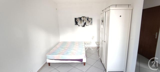 Appartement F1 à louer MARSEILLE