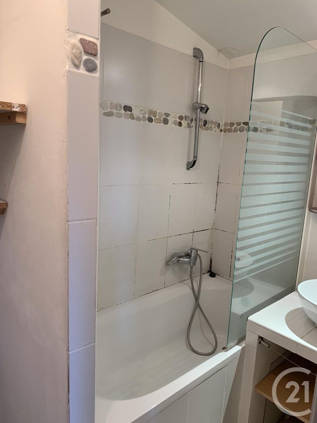 maison à louer - 1 pièce - 24.27 m2 - MARSEILLE - 13015 - PROVENCE-ALPES-COTE-D-AZUR - Century 21 Jnr Immo