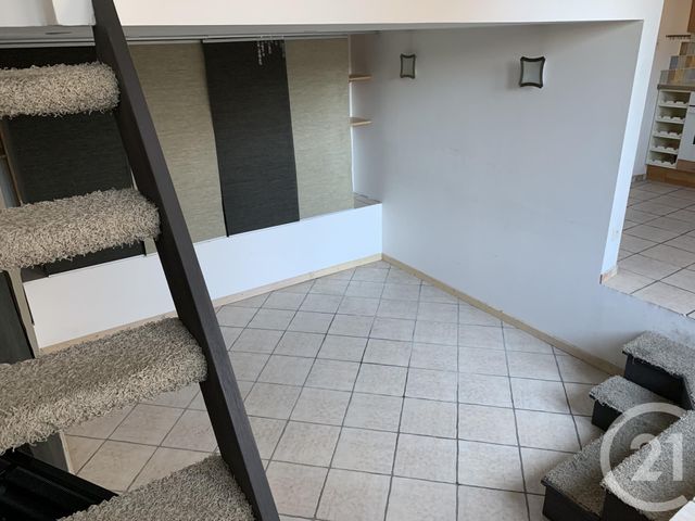 maison à louer - 1 pièce - 24.27 m2 - MARSEILLE - 13015 - PROVENCE-ALPES-COTE-D-AZUR - Century 21 Jnr Immo