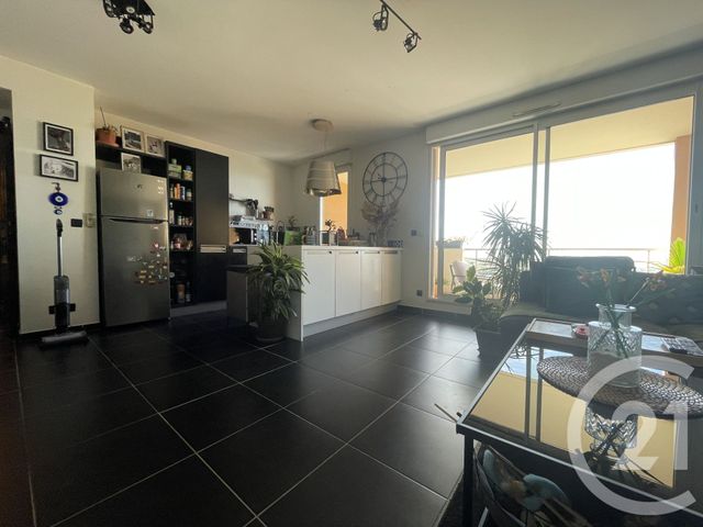 Appartement T3 à vendre - 3 pièces - 68.9 m2 - MARSEILLE - 13015 - PROVENCE-ALPES-COTE-D-AZUR - Century 21 Jnr Immo