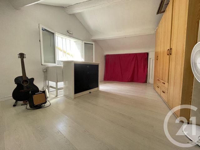 Appartement T2 à vendre - 2 pièces - 45.27 m2 - MARSEILLE - 13015 - PROVENCE-ALPES-COTE-D-AZUR - Century 21 Jnr Immo