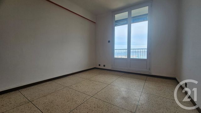 Appartement T4 à vendre - 4 pièces - 79.7 m2 - MARSEILLE - 13015 - PROVENCE-ALPES-COTE-D-AZUR - Century 21 Jnr Immo