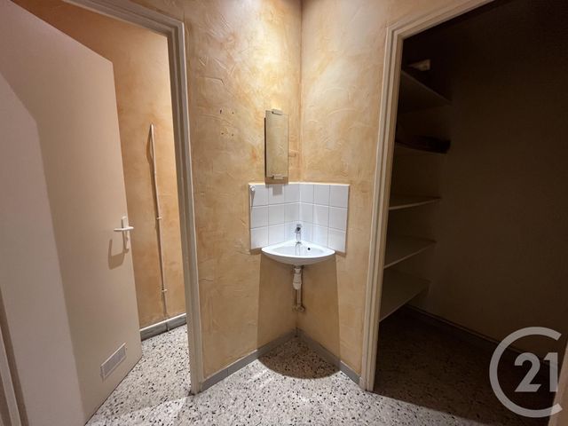 divers à louer - 150.0 m2 - SEPTEMES LES VALLONS - 13 - PROVENCE-ALPES-COTE-D-AZUR - Century 21 Jnr Immo