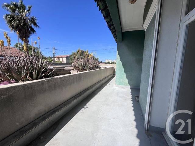 maison à louer - 4 pièces - 97.39 m2 - MARSEILLE - 13015 - PROVENCE-ALPES-COTE-D-AZUR - Century 21 Jnr Immo